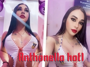 Anthonella_hot1