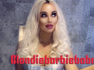 Blondiebarbiebabe