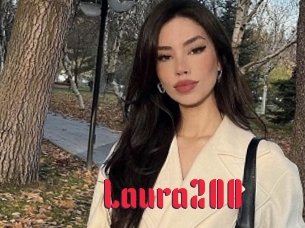 Laura200