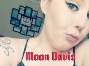 Moon_Davis