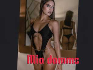 Mia_damms