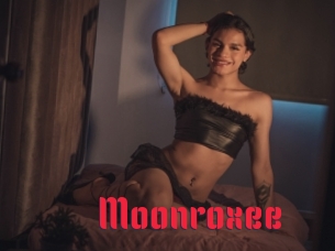 Moonroxee