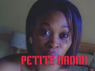 PETITE_NAOMI