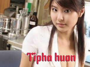 Tipha_huon