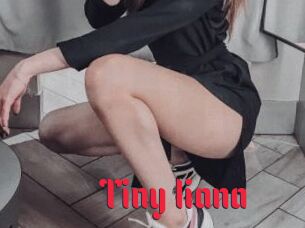 Tiny_liana